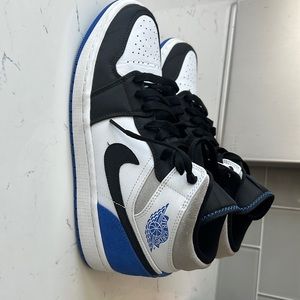 Nike Air Jordan 1 Mid SE